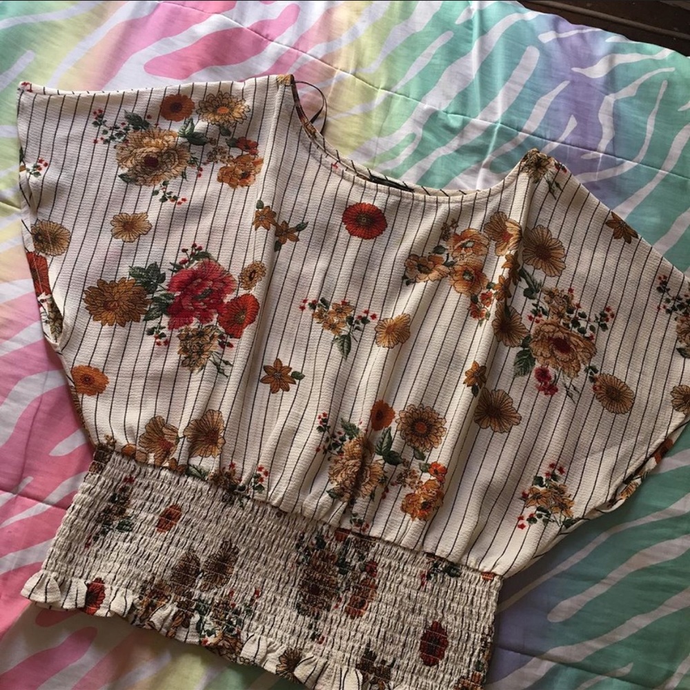 blouse / shirt